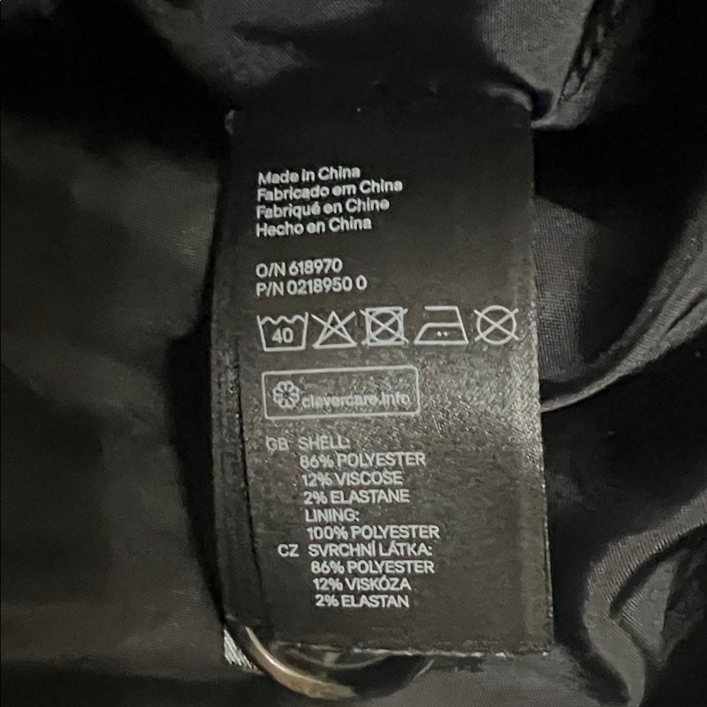 H&M double breasted burgandy peacoat - Picture 5 of 5